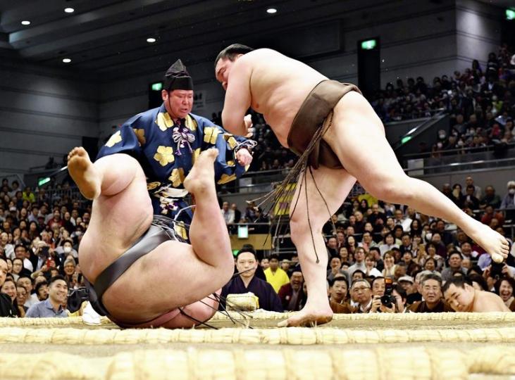 Хакүхо унаагүй, Ичиножү нэг унаатай боллоо