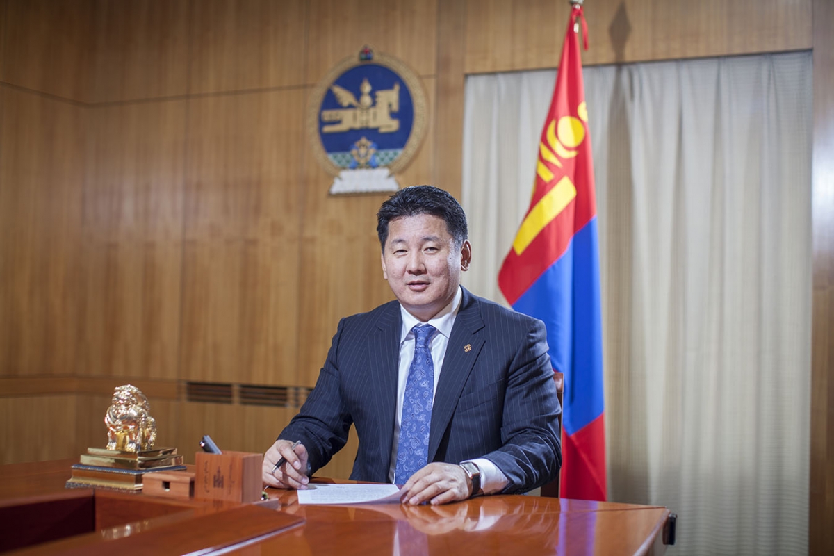 “Монгол бахархлын өдөр”-ийг тохиолдуулан Монгол Улсын Ерөнхийлөгч У.Хүрэлсүх мэндчилгээ дэвшүүллээ