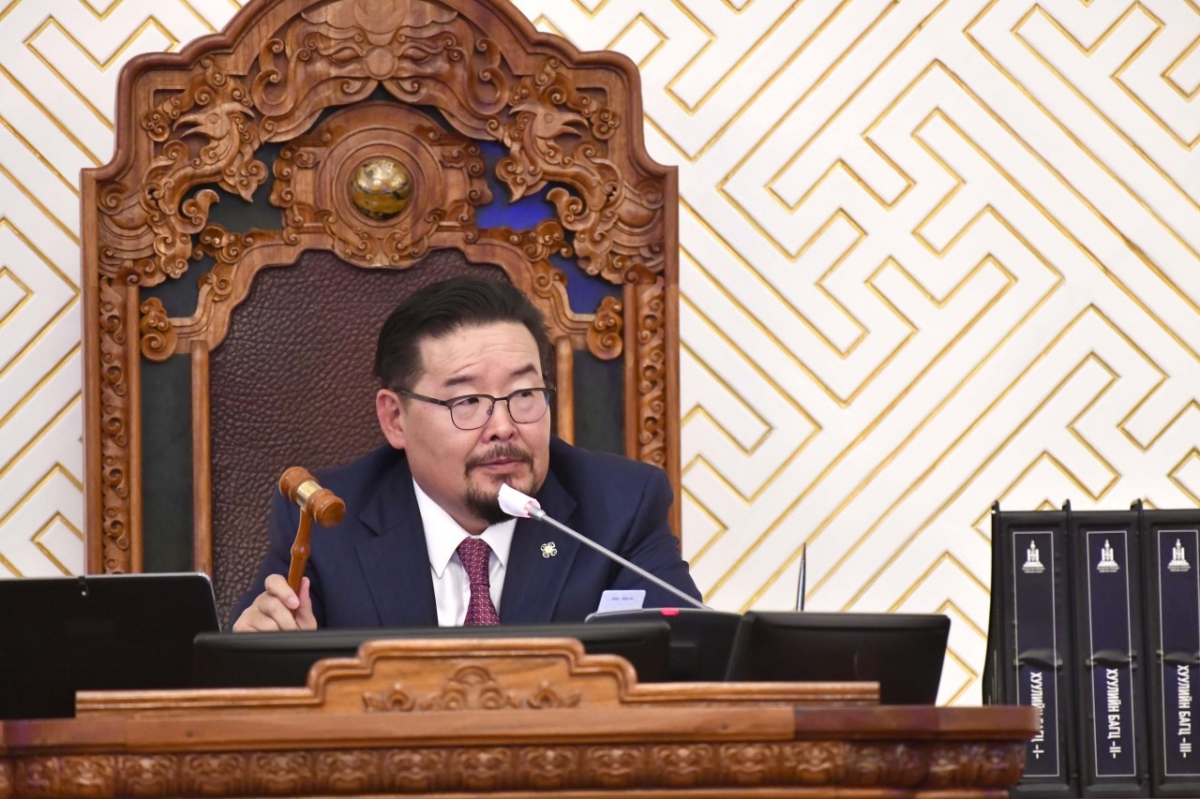 Ерөнхий сайд Монгол Улсын Засгийн газрын гишүүнийг чөлөөлөх, томилох тухай асуудлыг танилцууллаа
