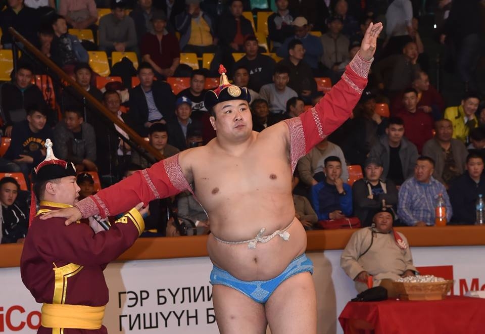 Монголын Бахархалын өдөр Улсын аварга П.Бүрэнтөгс түрүүллээ