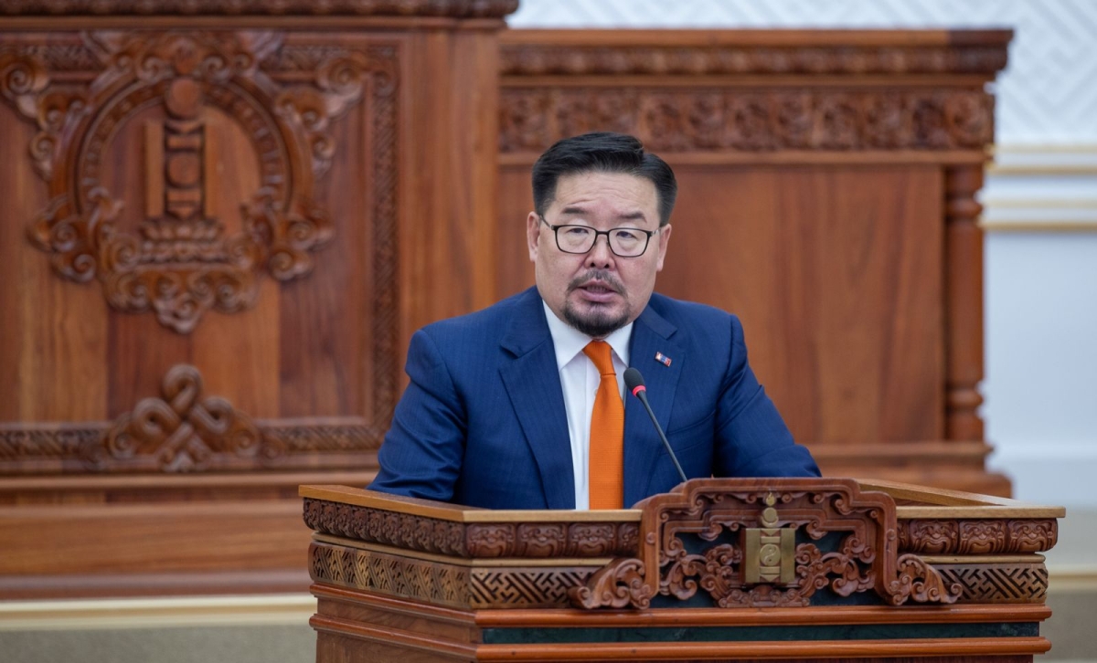 Г.Занданшатар: Төрийн үрэлгэн зардлаа багасгаж, төр өөрөө бүсээ чангалах зарчим баримтална