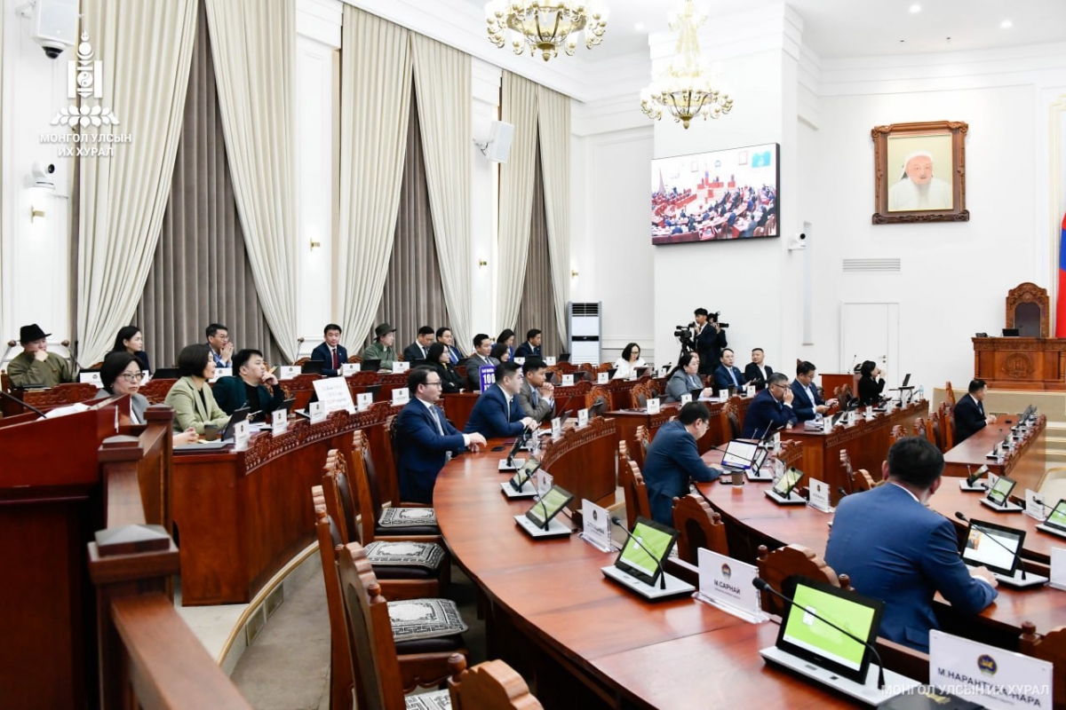 2027-2028 оны төсвийн төсөөллийн тухай хуульд өөрчлөлт оруулах тухай хуулийн төслийг хоёр дахь хэлэлцүүлэгт буцаалаа