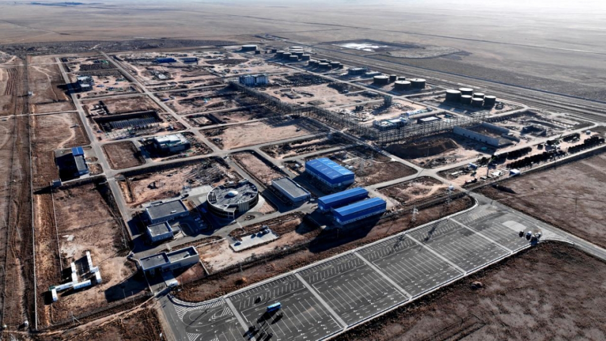 Г.Занданшатар: Газрын тос боловсруулах үйлдвэрийг 2027 онд ашиглалтад оруулахаар төлөвлөж байна 