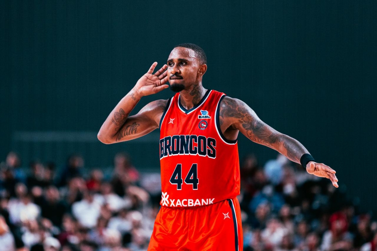 Ян Миллер 40 оноогоор багаа тэргүүлж, Хасын Хүлэгүүд баг хожил байгууллаа