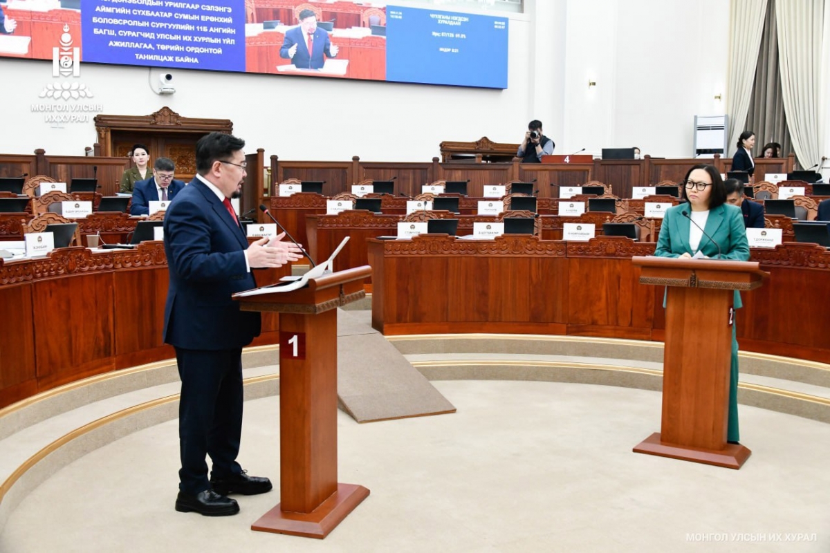 Г.Занданшатар: Төсвийн үрэлгэн зардлыг 2.2 их наяд төгрөгөөр танаснаар төсвийг зөв голдиролд нь оруулж чадсан