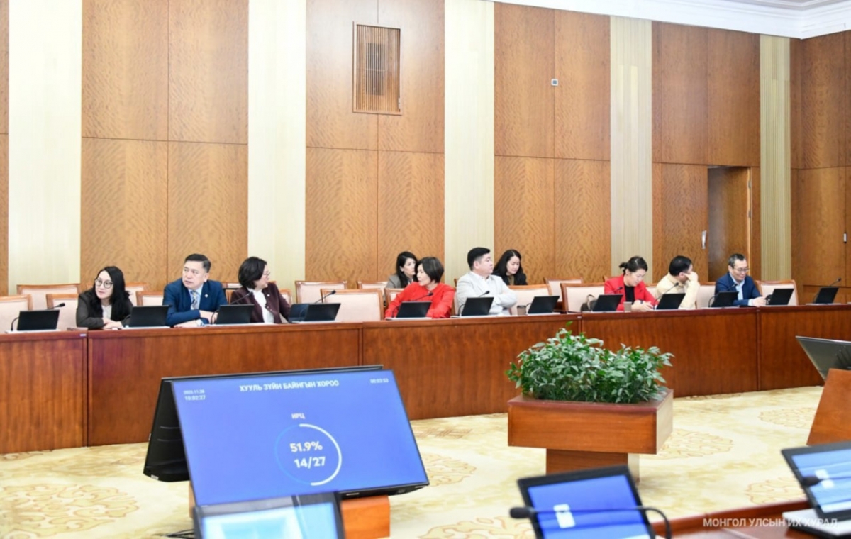 Дөрвөн парламент дамнан яригдсан Гэр бүлийн тухай хуулийг шинэчлэн батална