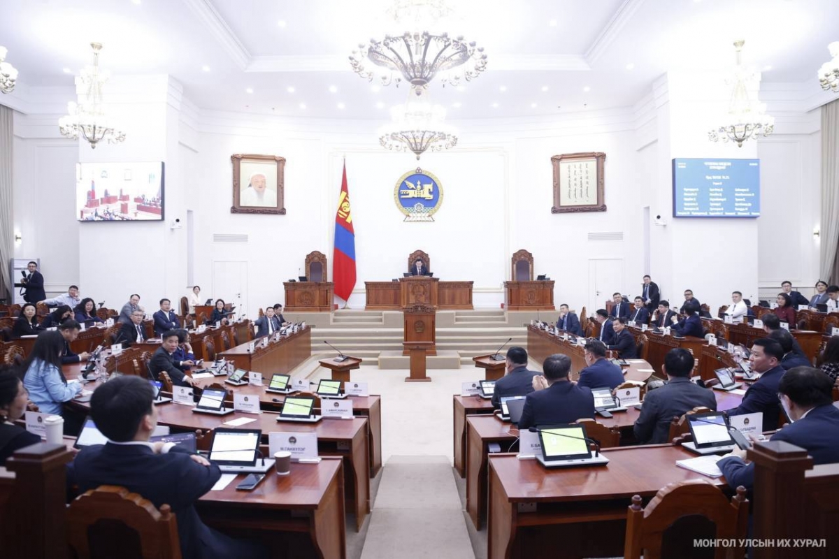 Сонгуулийн ерөнхий хорооны дарга, гишүүнээс чөлөөлөх тухай асуудлыг хэлэлцлээ