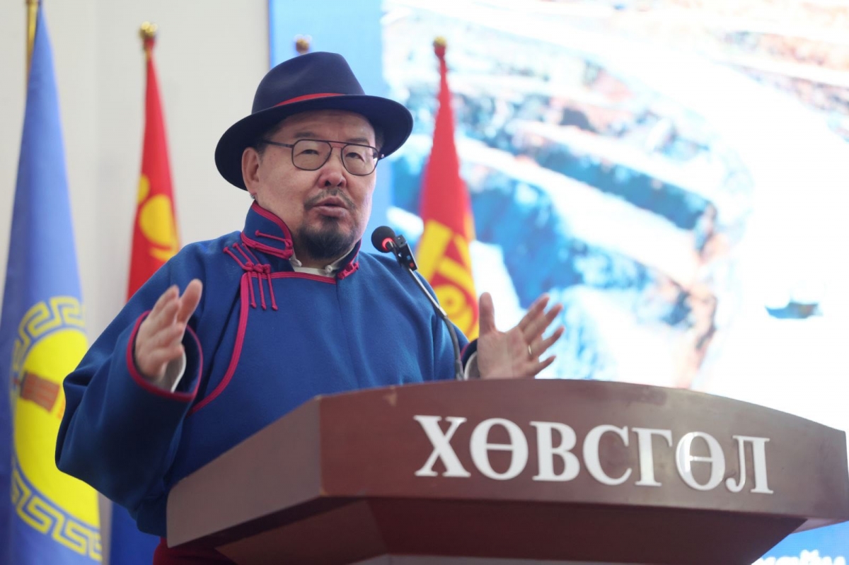 Хөвсгөл аймгийн төвд үерийн хамгаалалтын далан барихад шаардагдах зардлыг ирэх оны төсөвт суулгахаар болов