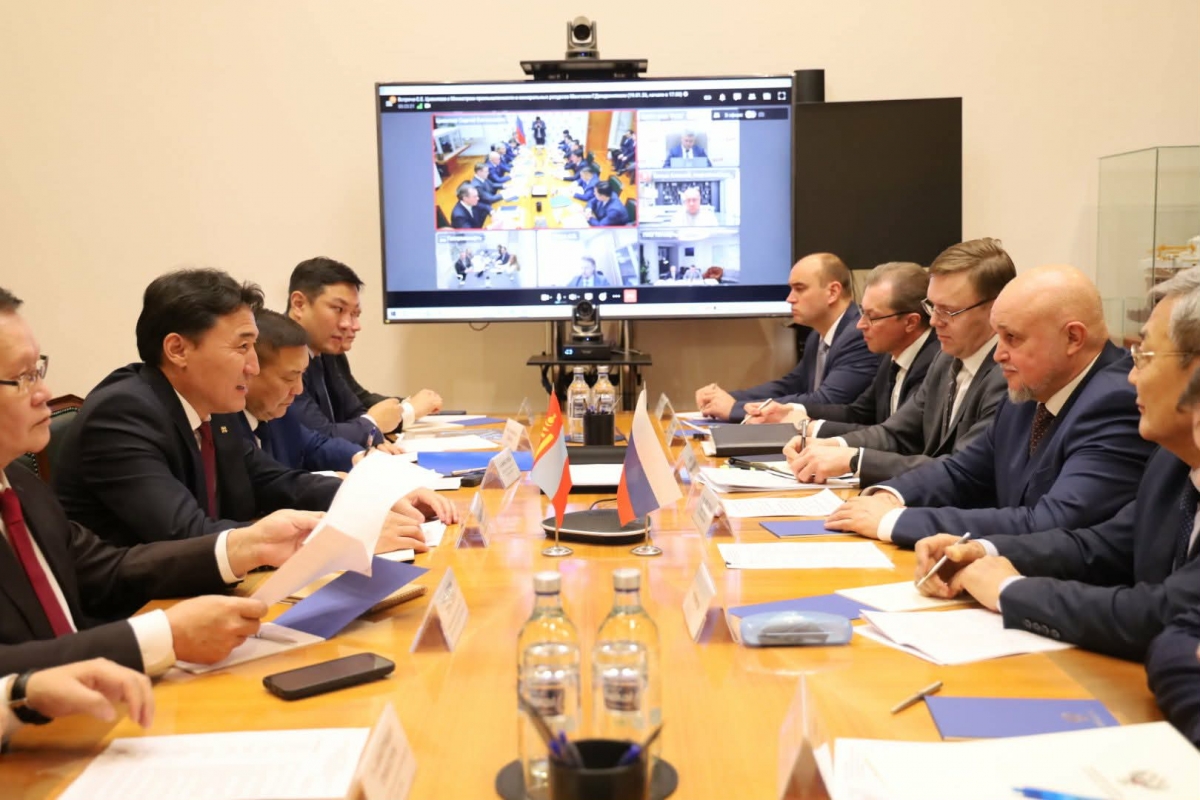 ОХУ-аас нийлүүлэх шатахууны нийлүүлэлтийг 2026 онд тасралтгүй явуулахаар тохиролцов