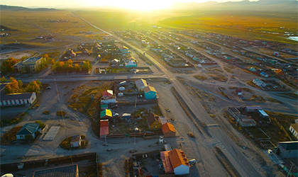 Улаанбаатар-Лүн чиглэлийн авто замыг өргөтгөн шинэчлэх ажлыг энэ онд эхлүүлэхийг үүрэг болголоо