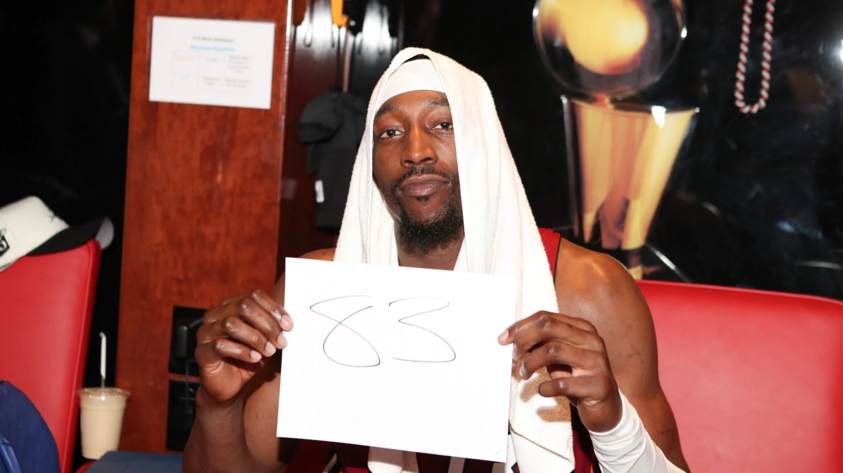 Адебайо 83 оноог авч NBA-ийн түүхэнд нэрээ бичлээ