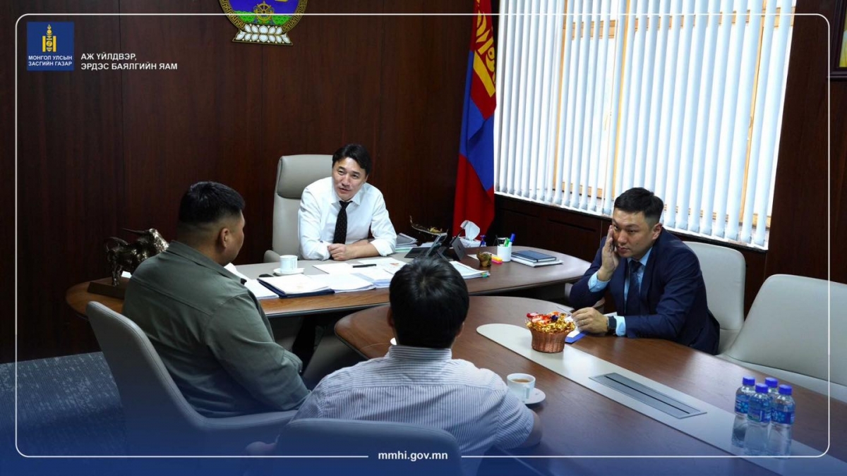 “Нэг ч гэсэн монгол компани үйлдвэр барих хэрэгтэй, түүнийг бид бодлогоор дэмжинэ”