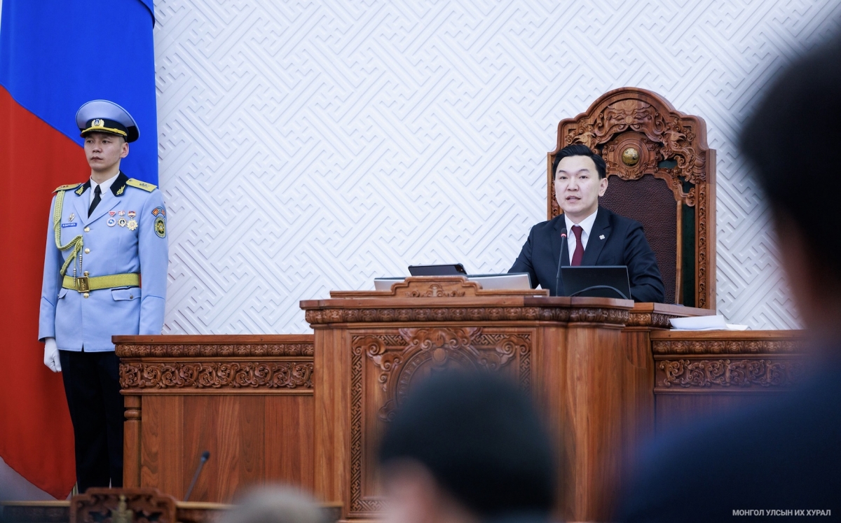 Н.Учрал:  УИХ-ын танхимаас хулгайч биш хууль төрж байх ёстой гэдэг үгээ хэлэхийг хүсэж байна