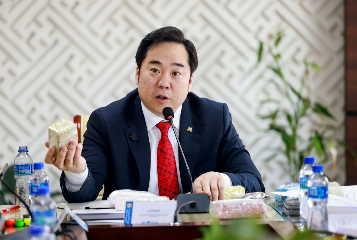 А.Баяр барилгын дулаалгын талаар ажлын хэсгийн бүрэлдэхүүнд үүрэг өглөө