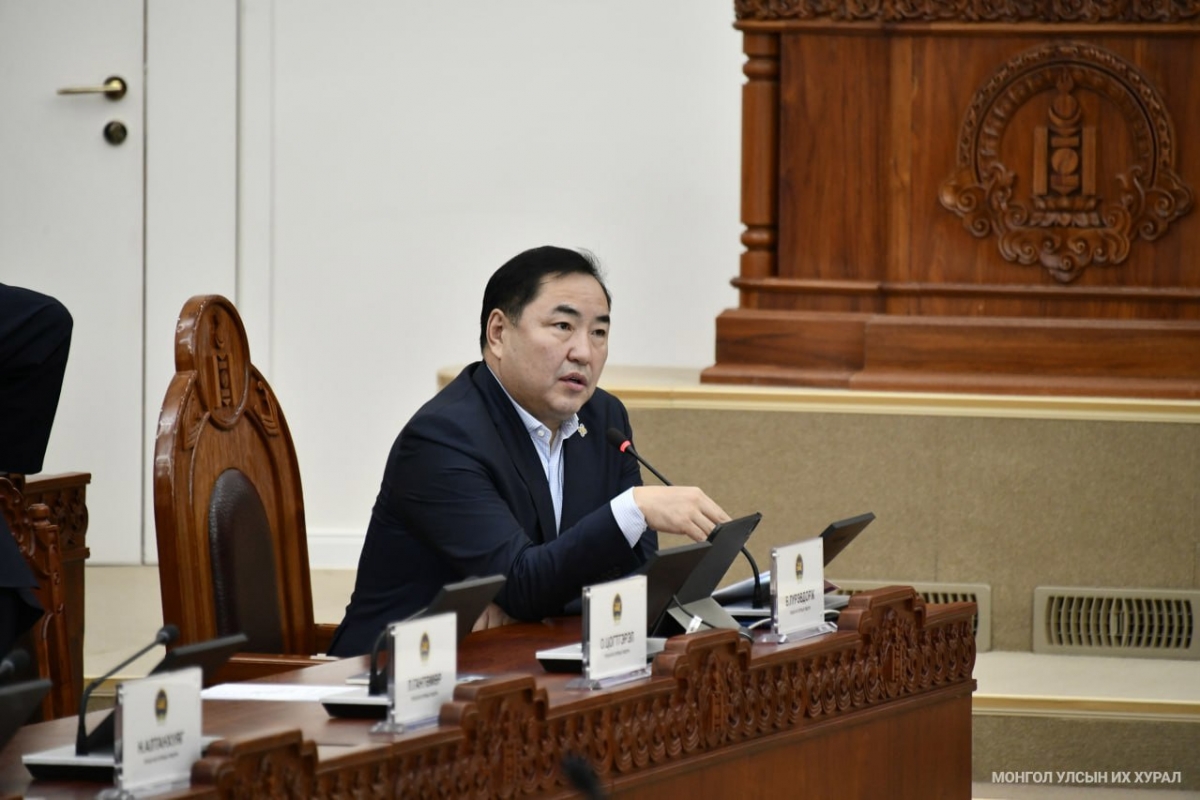 Б.Пүрэвдорж: Хуурамч шатахуун нь авто машины эд ангиас эхлээд агаарын бохирдолд хүртэл сөргөөр нөлөөлдөг