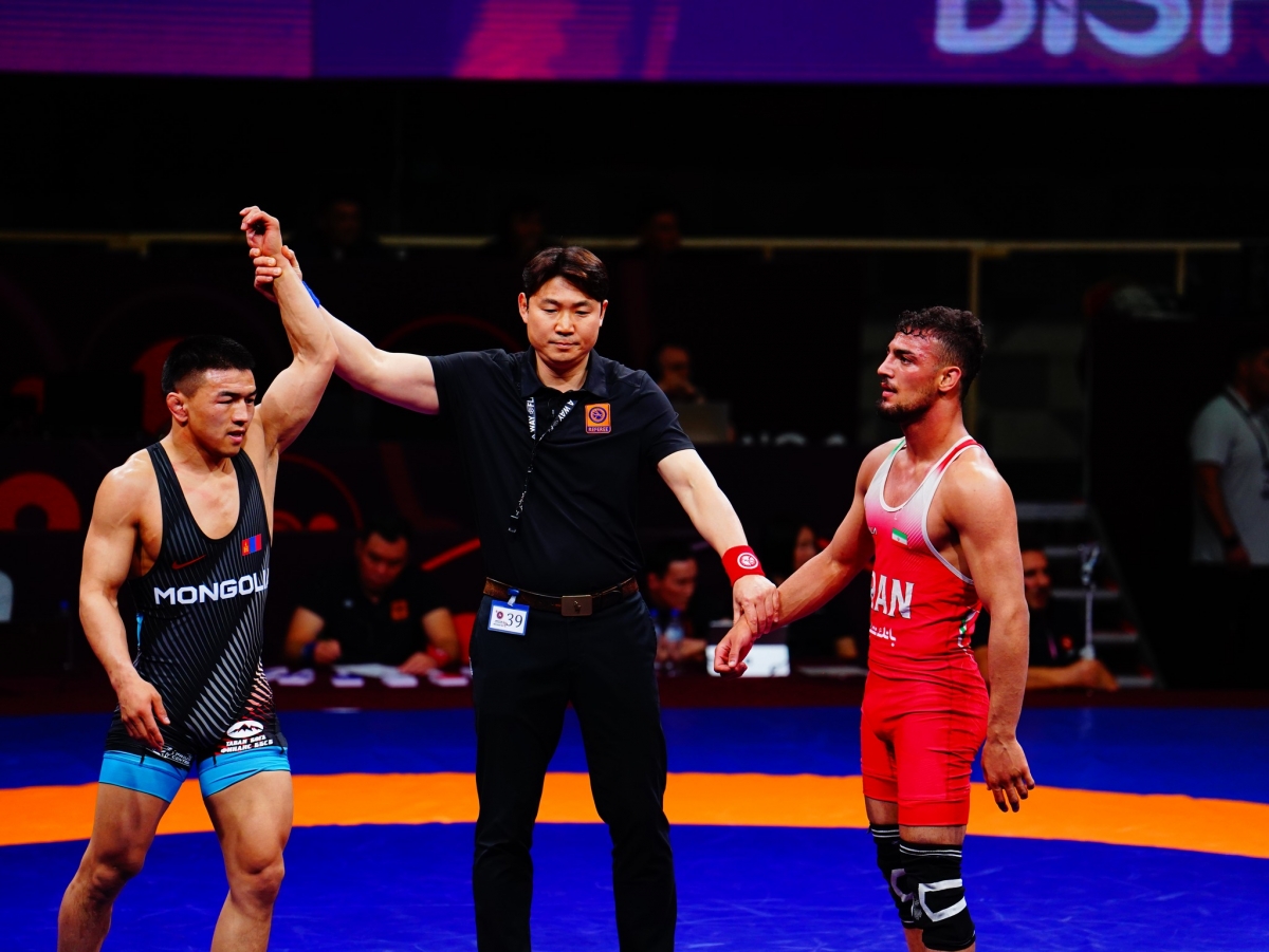 МУГТ Т.Тулга, ОУХМ Б.Мөнх-Эрдэнэ Азийн АШТ-ий алтан медалийн төлөө барилдана