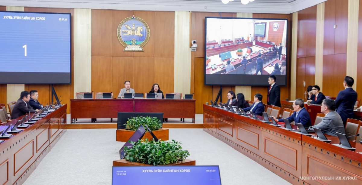 Үе тэнгийн дээрэлхэлтийн эсрэг ажлын хэсэг байгууллаа