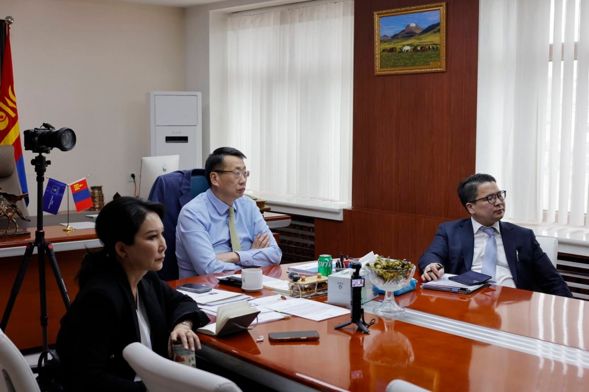 Л.Энх-Амгалан: Үе тэнгийн болон цахим дээрэлхэлтийн эсрэг шийдэл, тогтолцоо алга