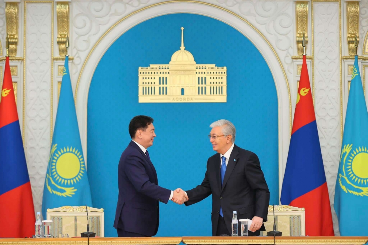 Ерөнхийлөгч У.Хүрэлсүх, К.Токаев нар албан ёсны хэлэлцээний үр дүнгийн талаар мэдээлэл өглөө