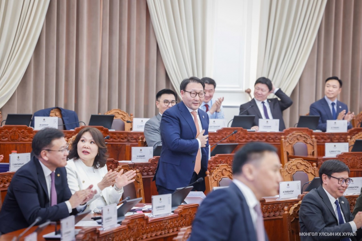 Хүний хөгжил, нийгмийн бодлогын байнгын хорооны даргаар П.Ганзоригийг сонголоо