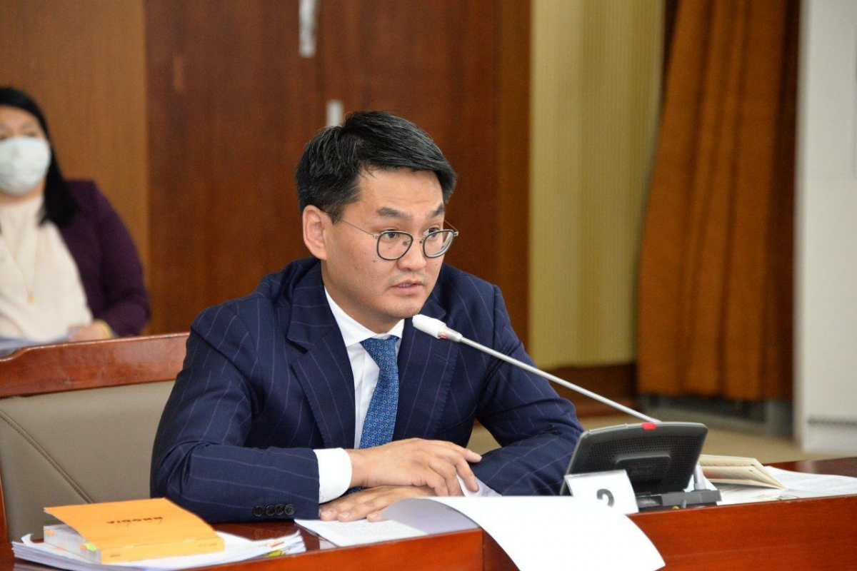 Ө.Шижир: Нэг удаагийн орлогоороо байнгын зардлуудаа санхүүжүүлж болдог юм уу