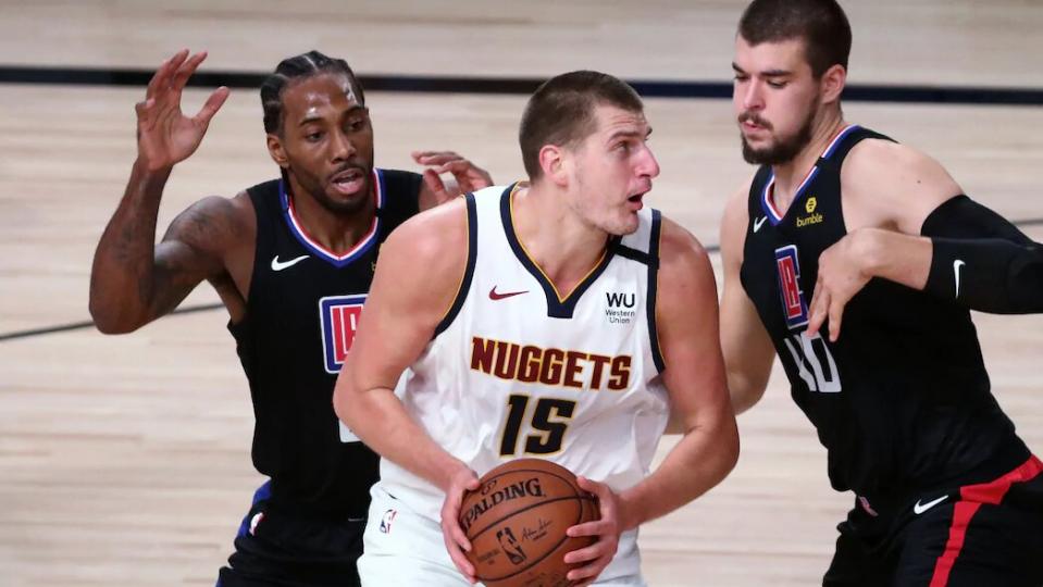 Дэнвер Наггетс хожиж, цувралыг 1-1 болгож тэнцүүллээ