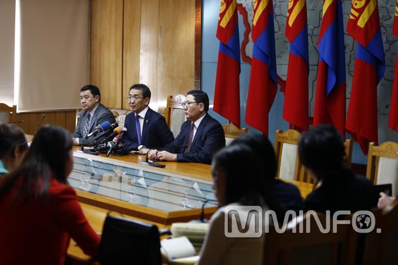 Ц.Мөнх-Оргил: Монгол улс ОХУ-аас 100 тэрбум рублийн зээл хүслээ 